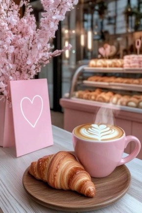 Кофе в кафе: маленький ритуал для счастья