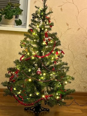 Почему под Новый год многие чувствуют грусть: мнение психолога