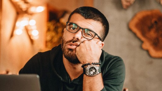 Как справиться с негативно настроенными людьми и защитить свои эмоции