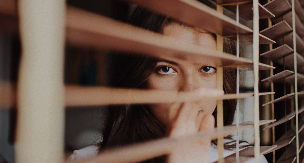 Как преодолеть расставание: причины, почему это трудно, и полезные советы