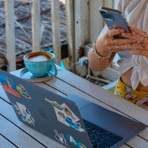 Путешествуй и работай: 15 профессий для жизни за границей